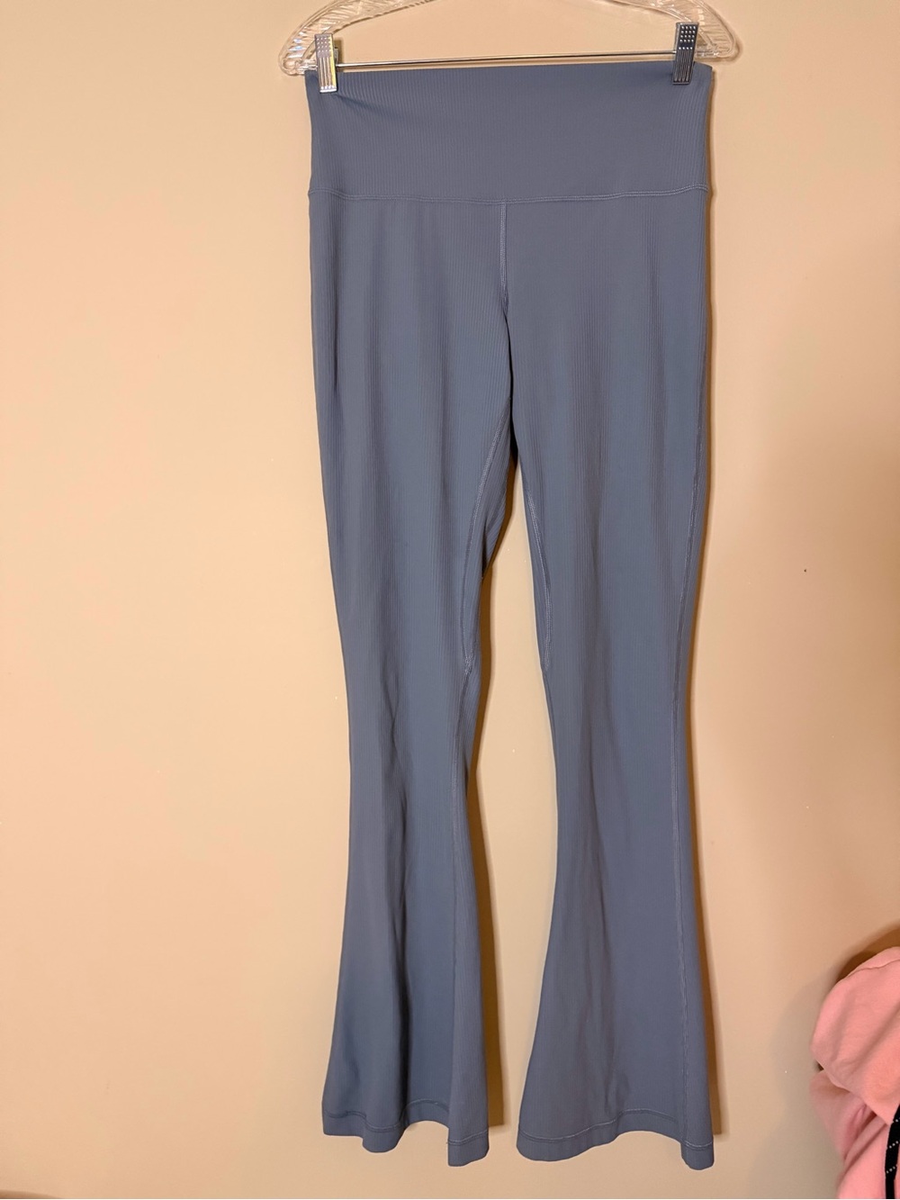 Lululemon Ribbed Flares - Picture 6 of 6